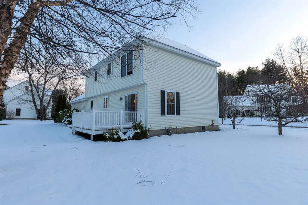 4 Aspen Drive Somersworth NH 03878