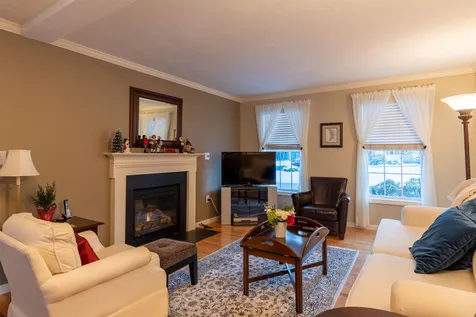 4 Aspen Drive Somersworth NH 03878