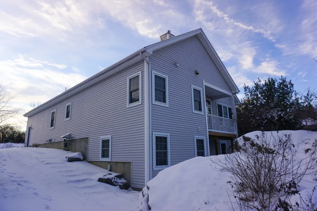 105 Fieldstone Drive South Burlington VT 05403