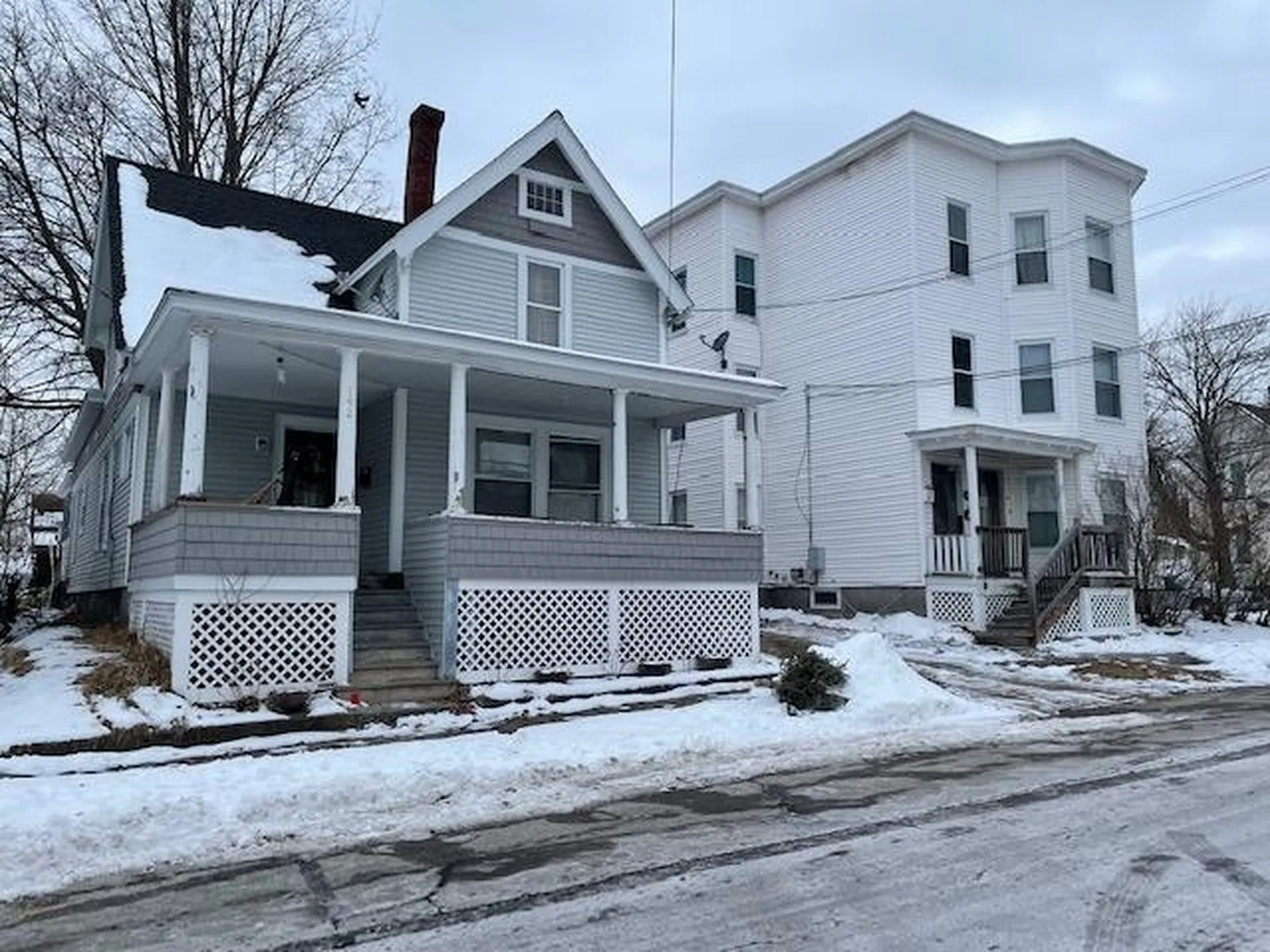 792 Hall Street Manchester NH 03104