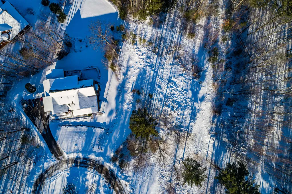 55 Deadreckoning Point Laconia NH 03246