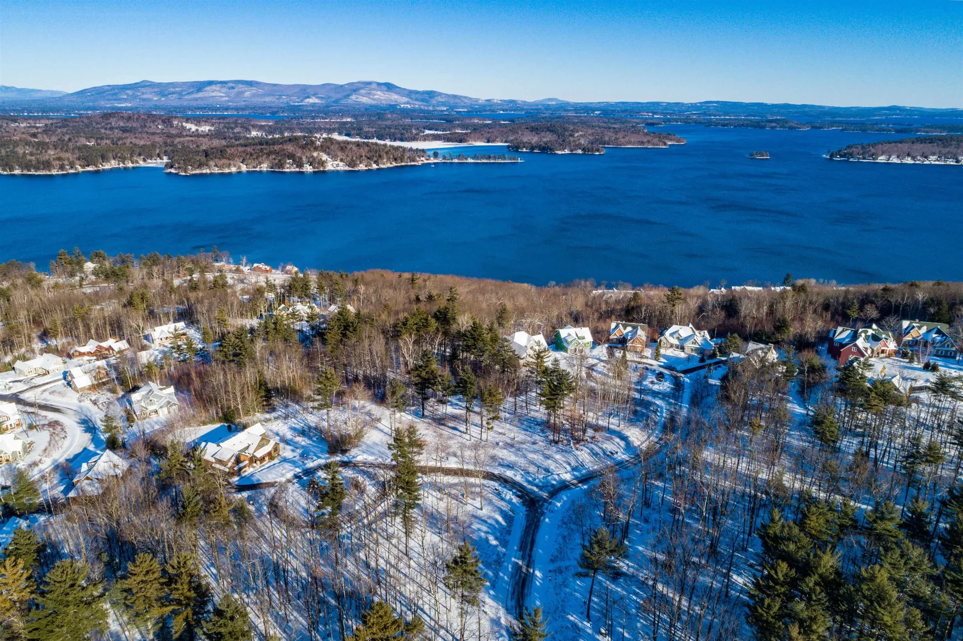 55 Deadreckoning Point Laconia NH 03246