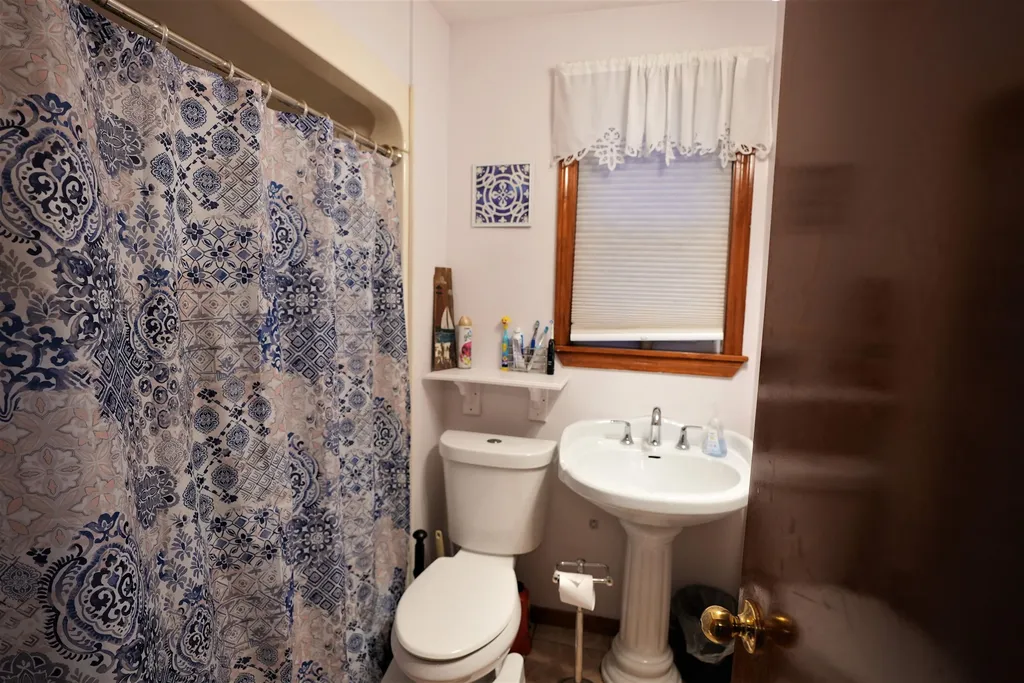 6 Montcalm Street Manchester NH 03102
