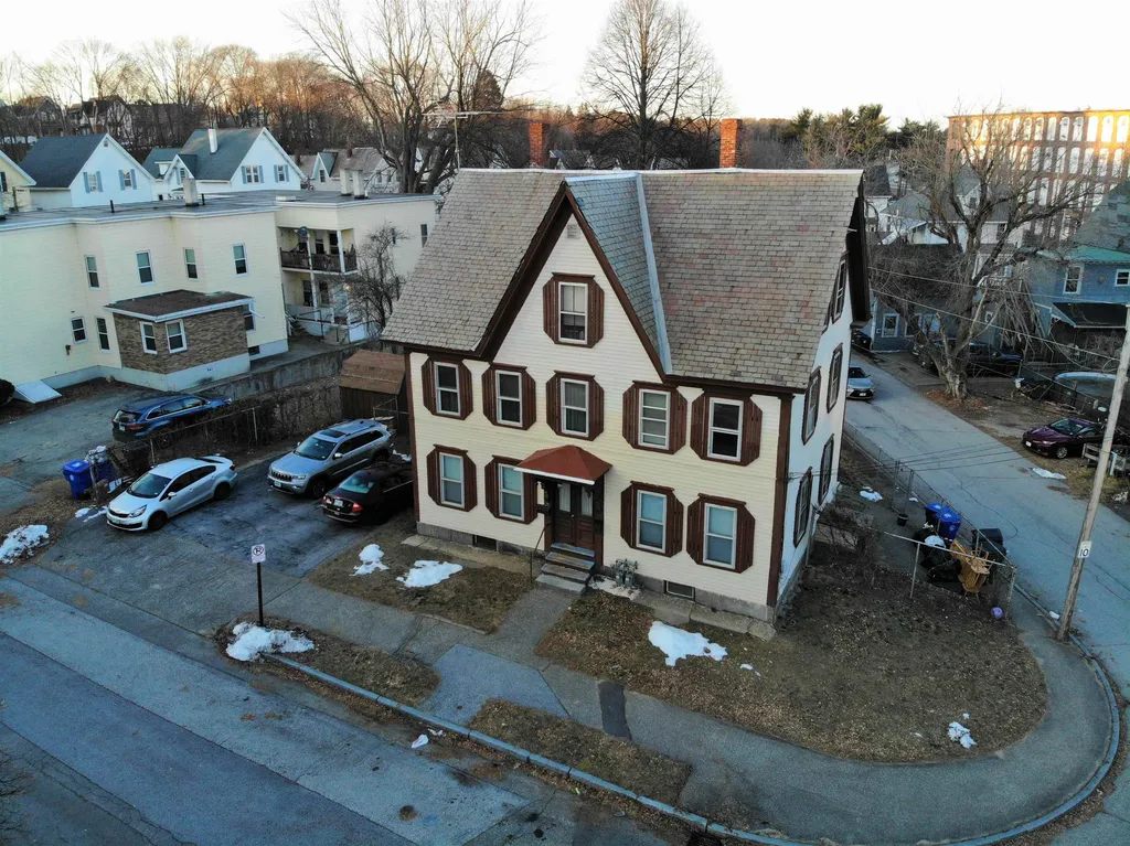 6 Montcalm Street Manchester NH 03102