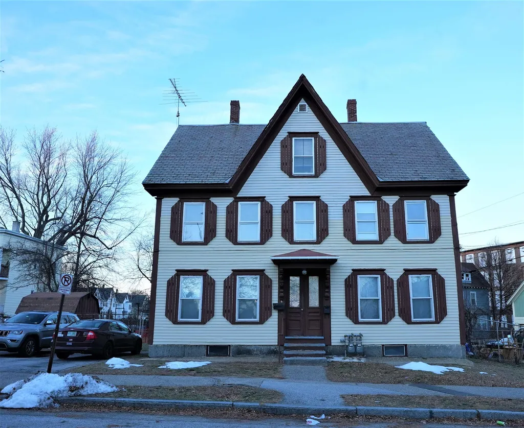 6 Montcalm Street Manchester NH 03102