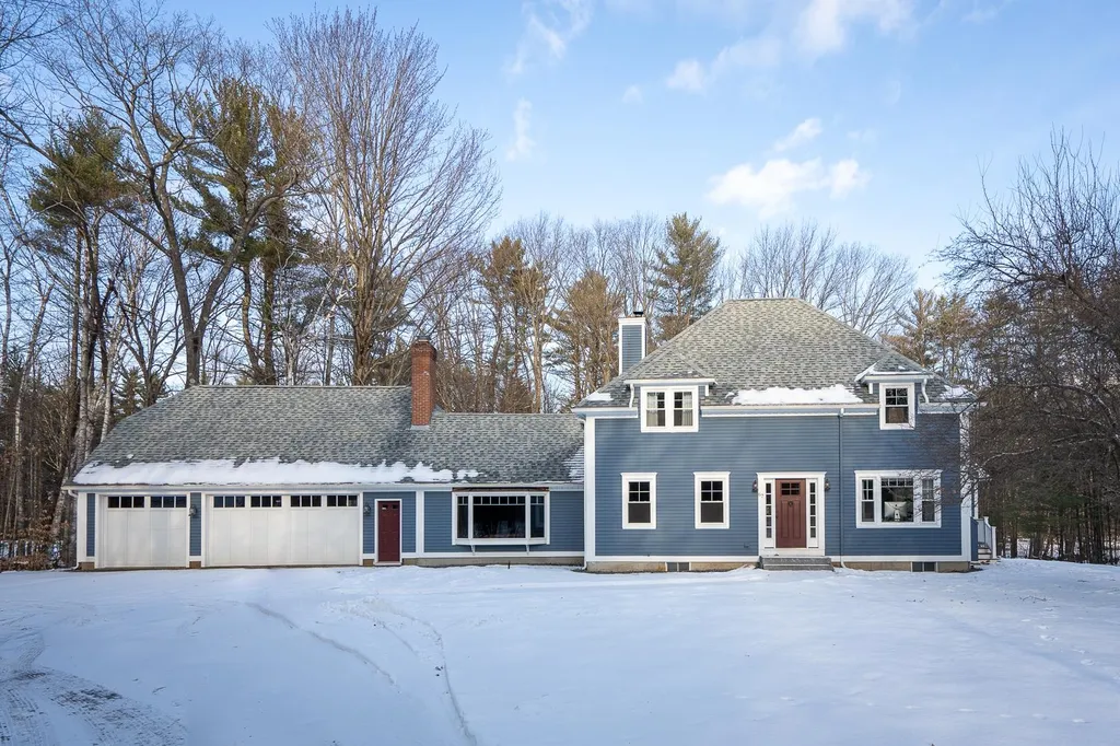 67 Blueberry Hill Lane Gilford NH 03249