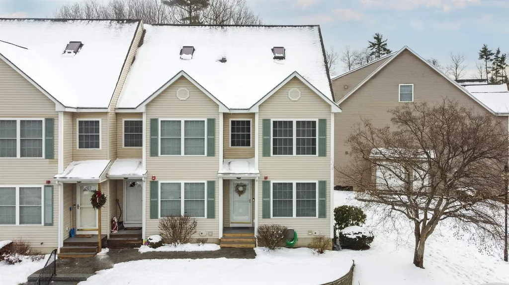 31b Shadowbrook Drive Hudson NH 03051