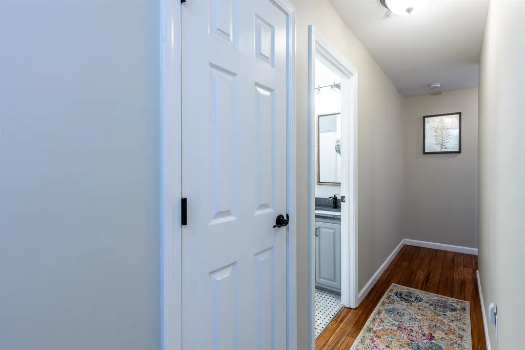 31b Shadowbrook Drive Hudson NH 03051