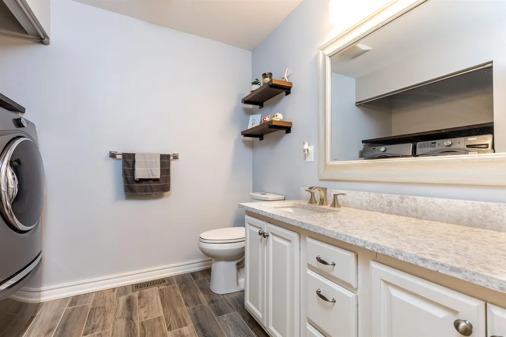 31b Shadowbrook Drive Hudson NH 03051