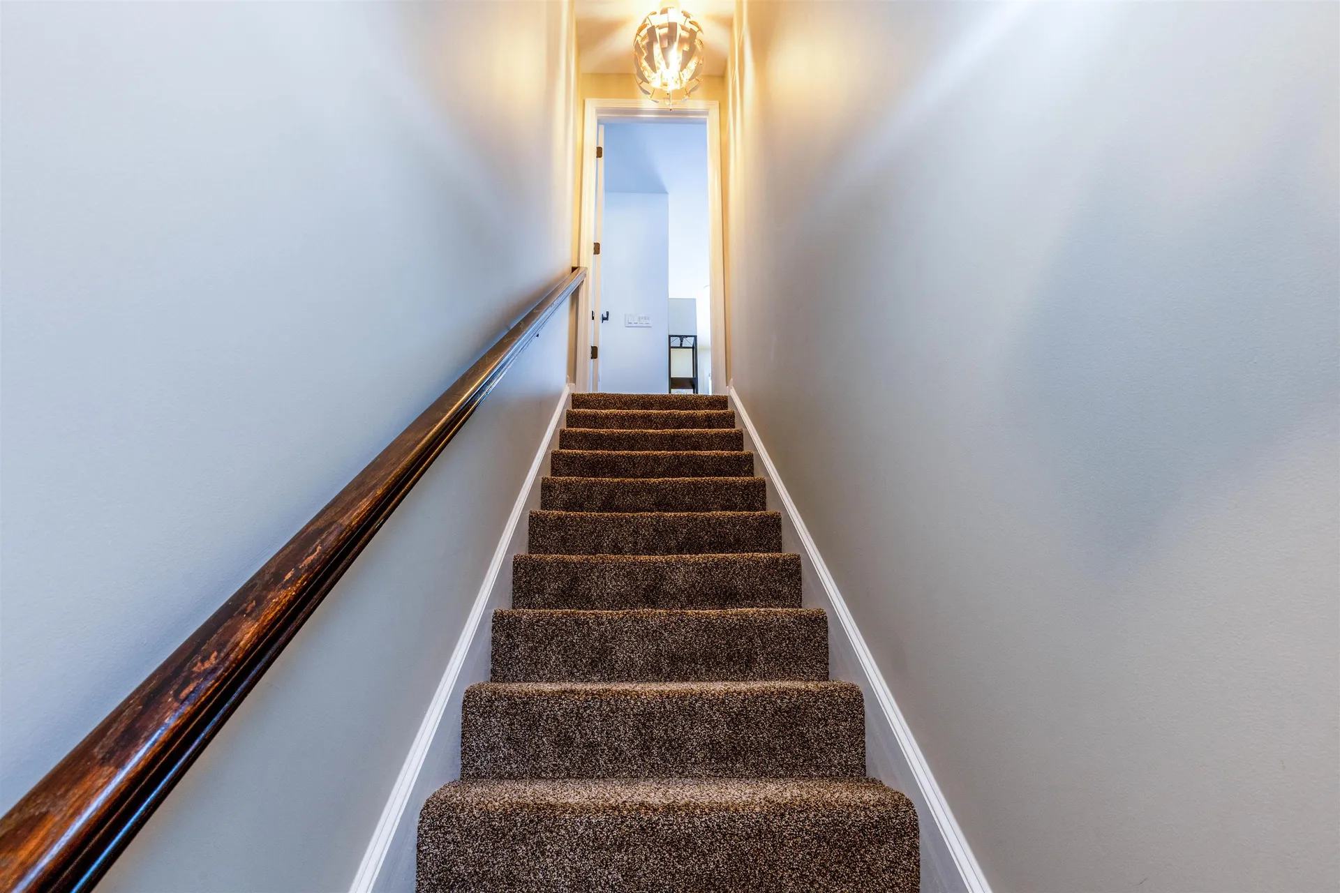 31b Shadowbrook Drive Hudson NH 03051