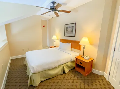 422 Q3 Jackson Gore Inn Ludlow VT 05149