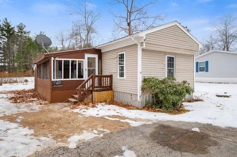 13 Peaceful Pines Circle Farmington NH 03835