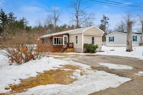 13 Peaceful Pines Circle Farmington NH 03835