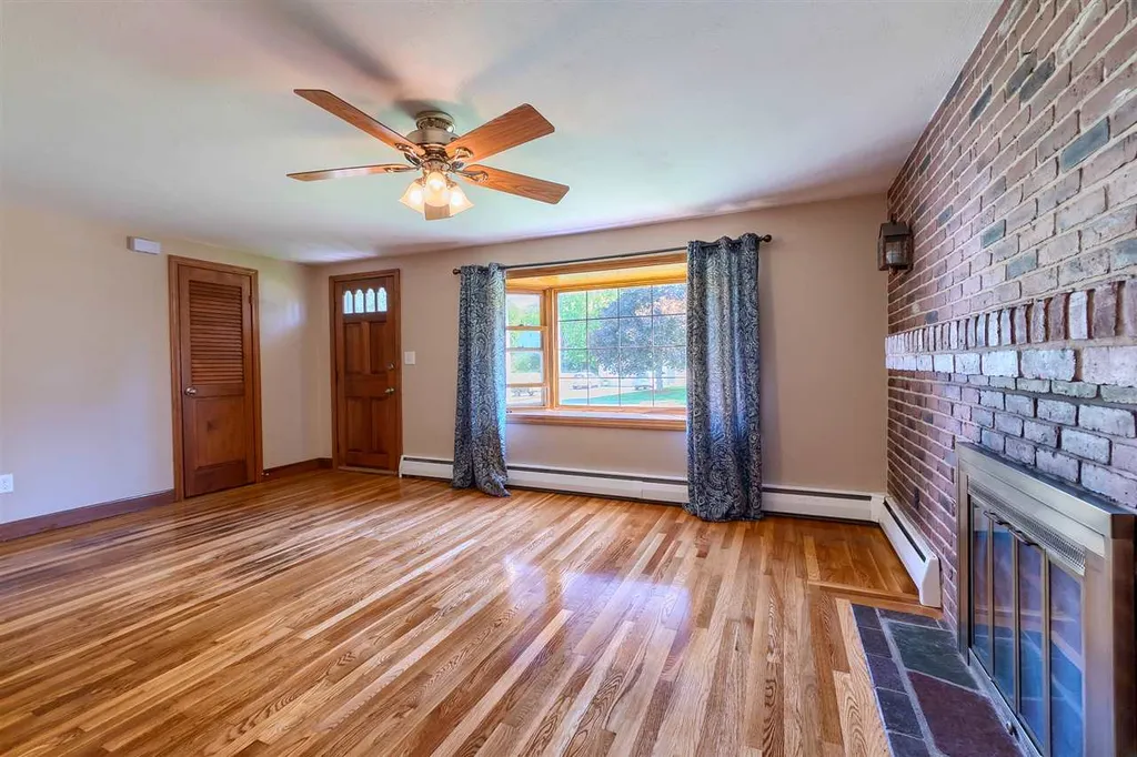 8 Bluebird Lane Atkinson NH 03811
