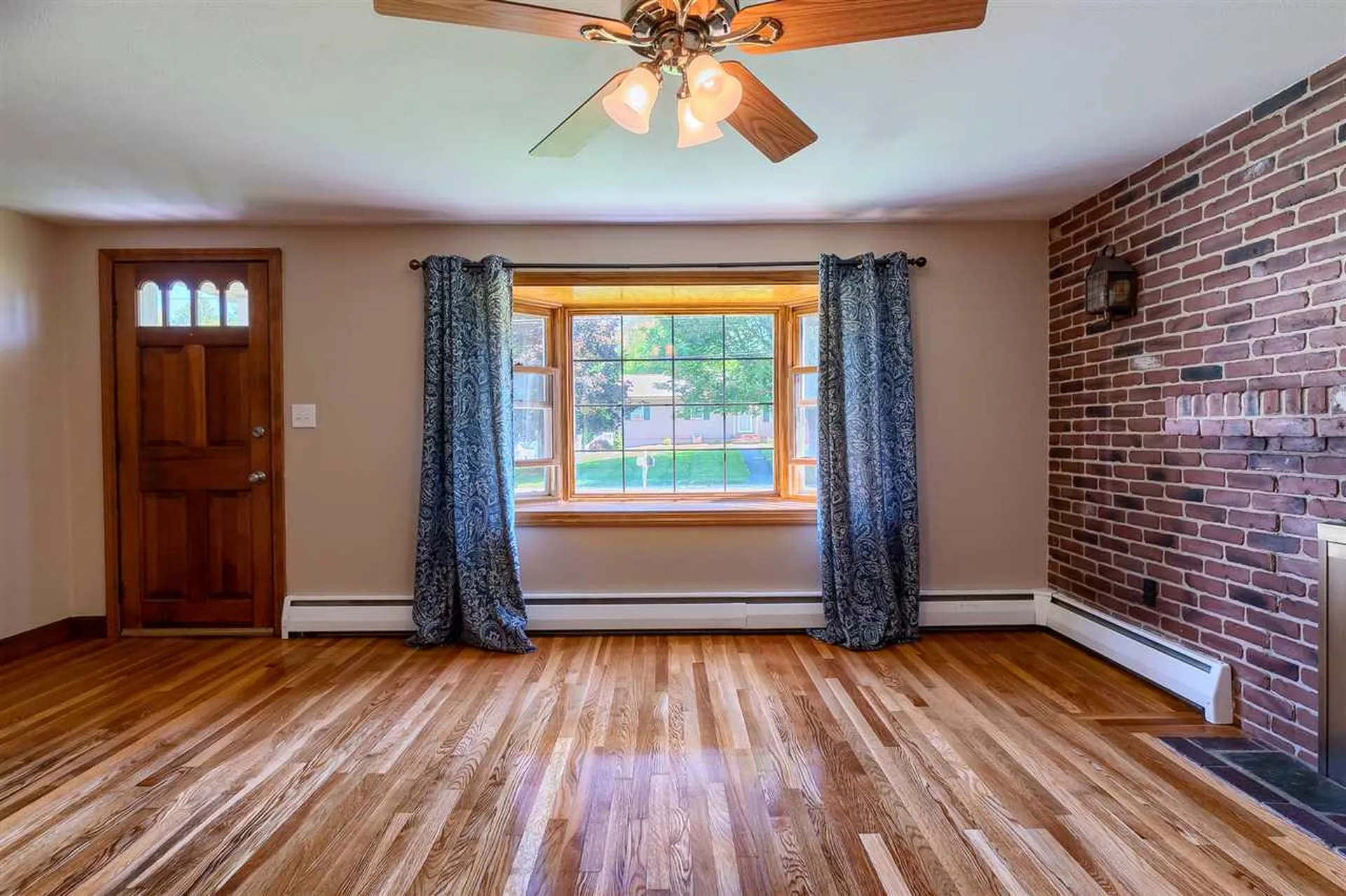 8 Bluebird Lane Atkinson NH 03811
