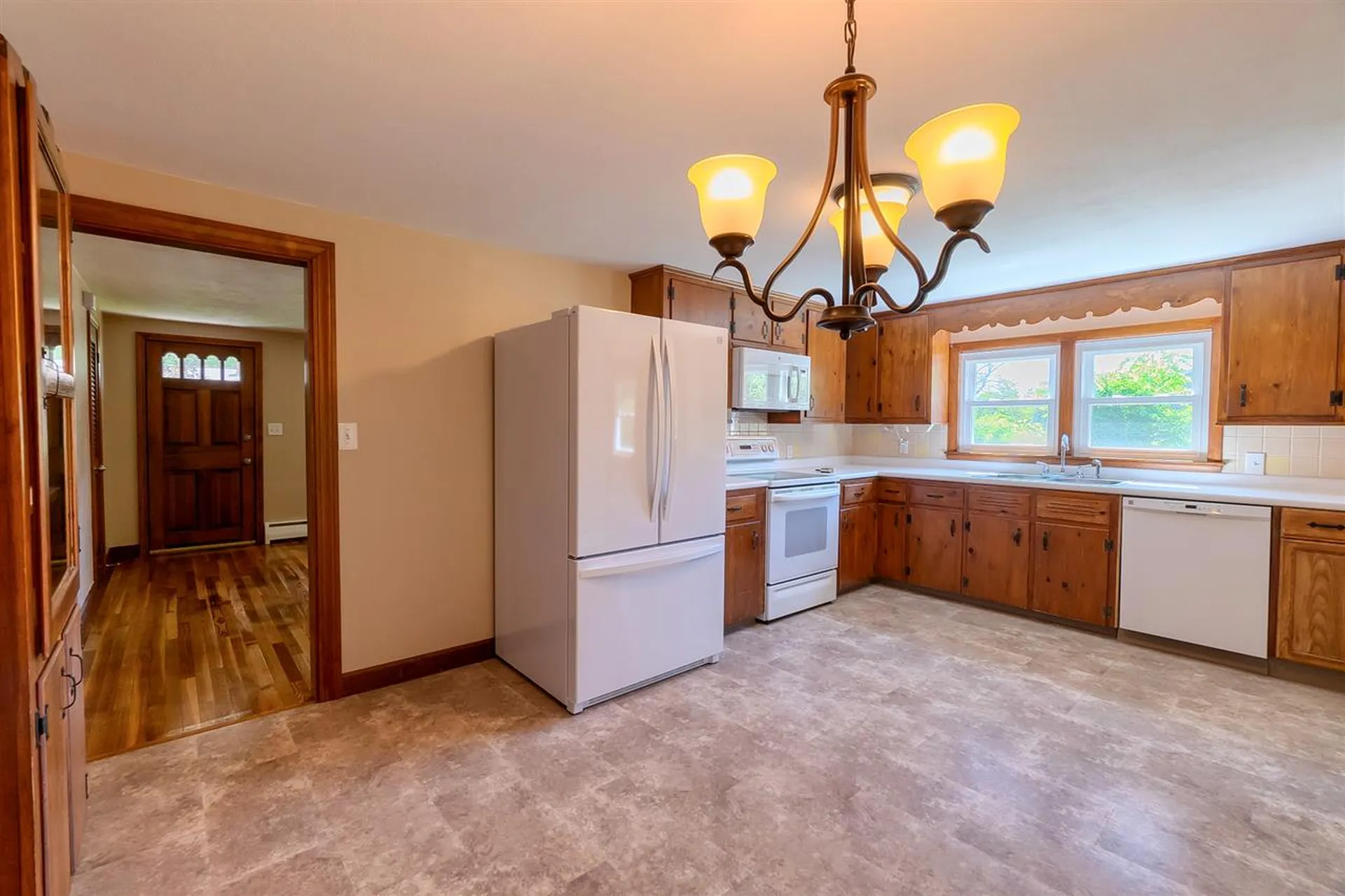 8 Bluebird Lane Atkinson NH 03811