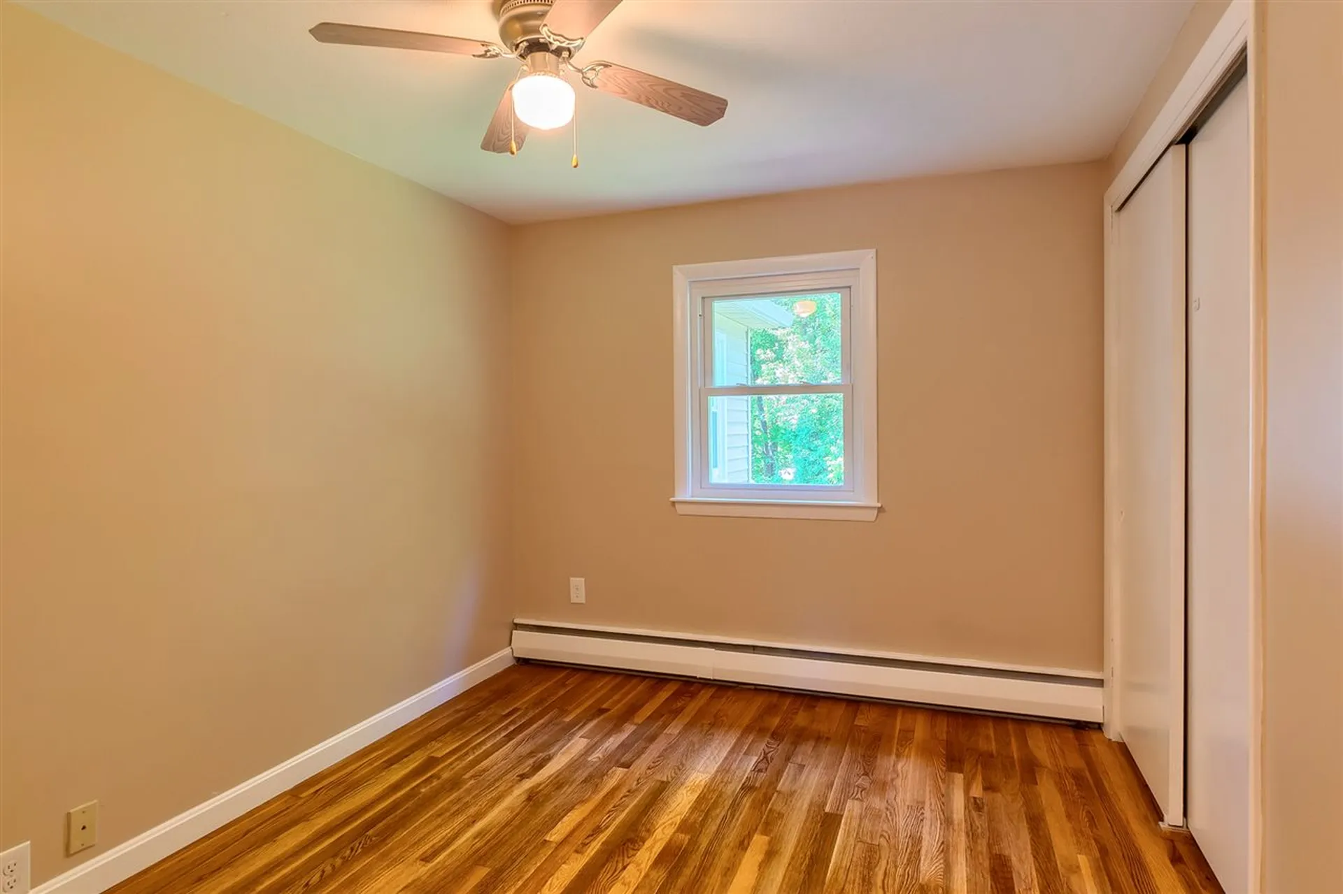 8 Bluebird Lane Atkinson NH 03811