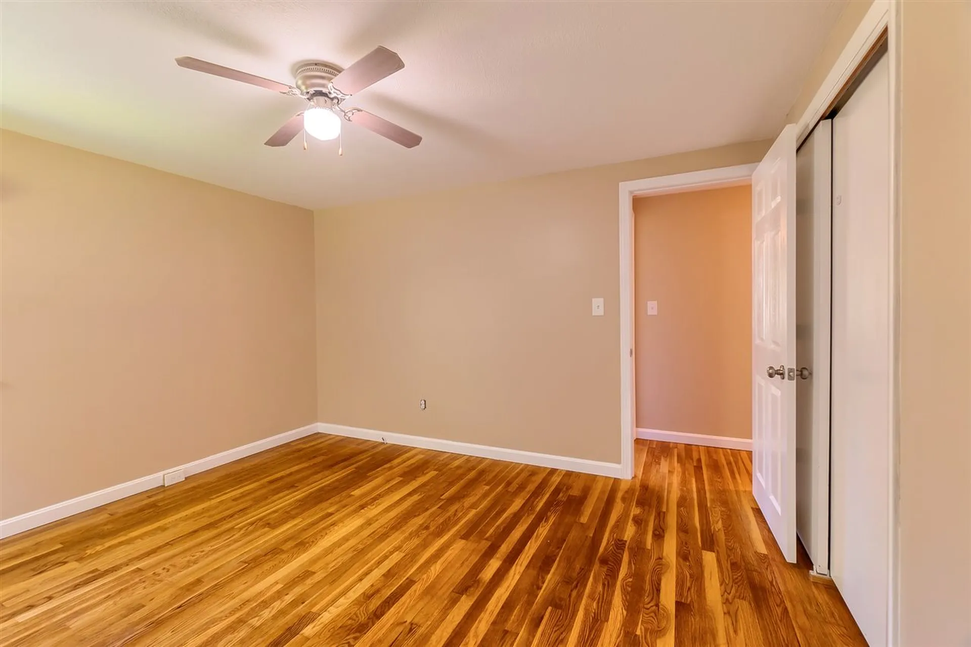 8 Bluebird Lane Atkinson NH 03811