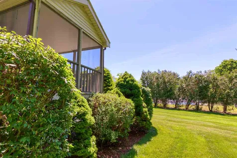 8 Bluebird Lane Atkinson NH 03811
