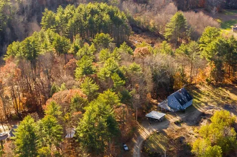 273 North Road Fremont NH 03044