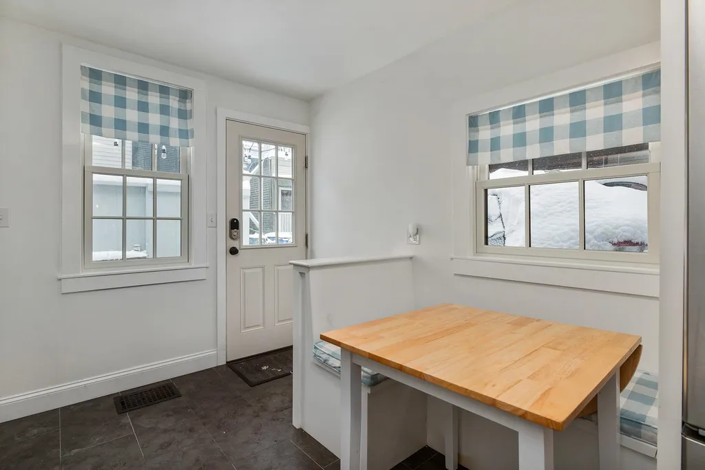 11 Sheafe Street Portsmouth NH 03801