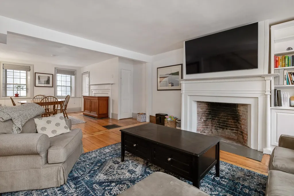 11 Sheafe Street Portsmouth NH 03801