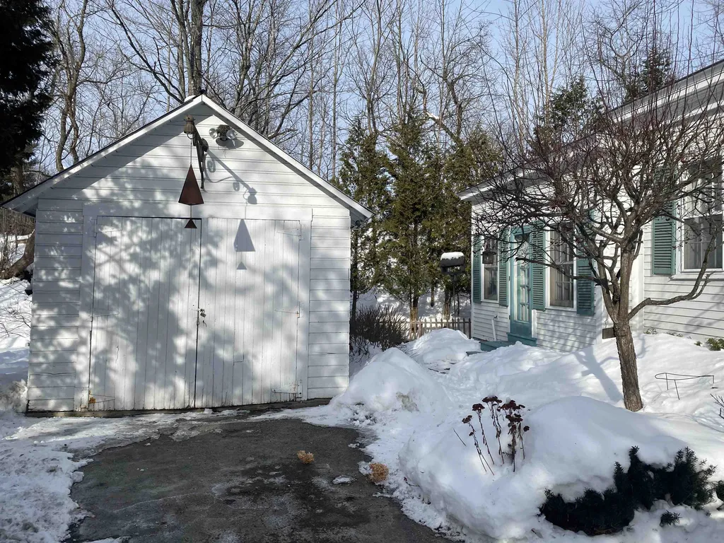 72 Pleasant Street Woodstock VT 05091