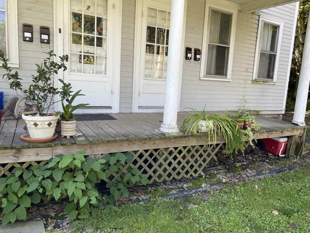 38 Hillcrest Terrace Hartford VT 05001