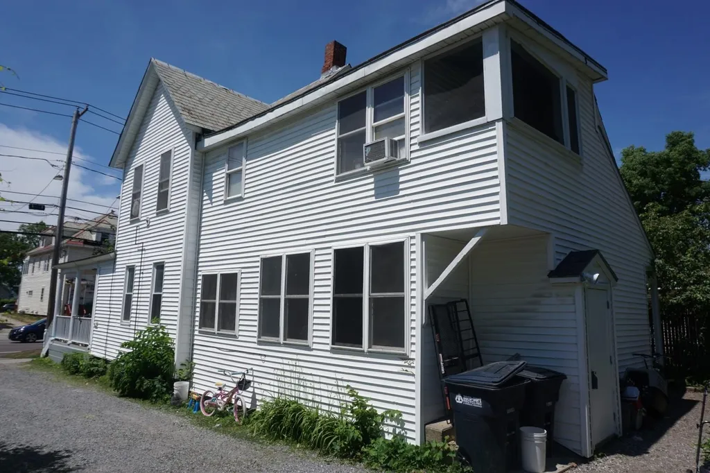 204 North Avenue Burlington VT 05401