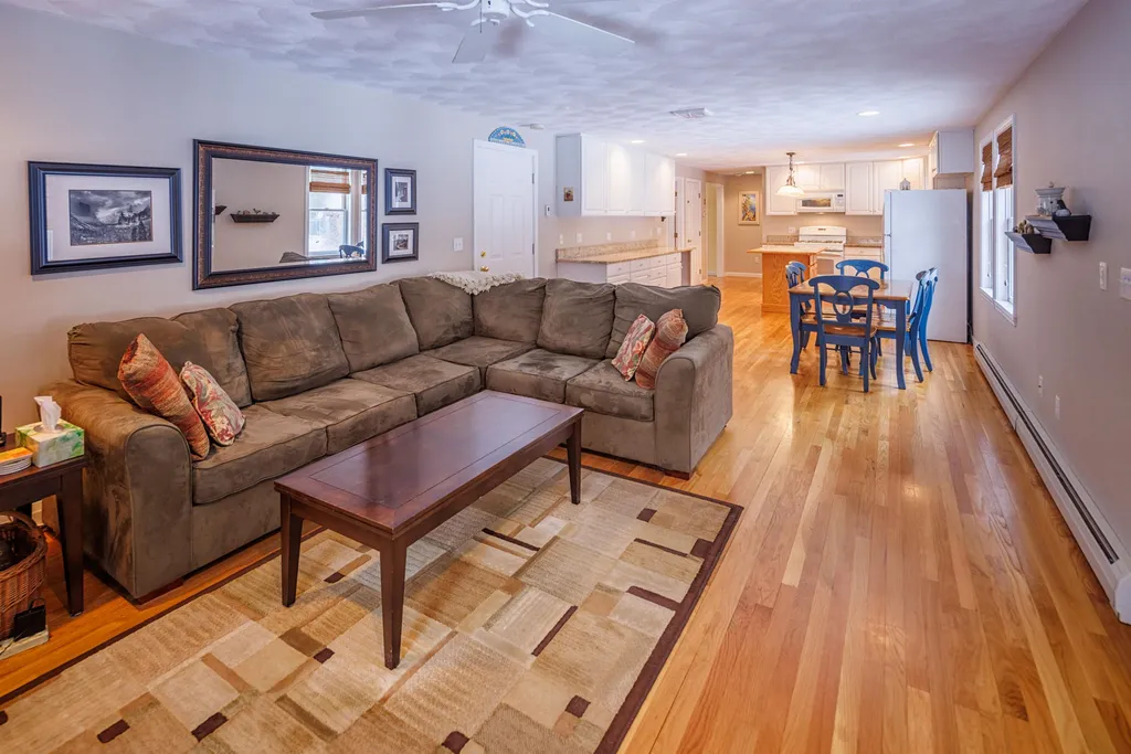 26 Hubbard Road Dover NH 03820