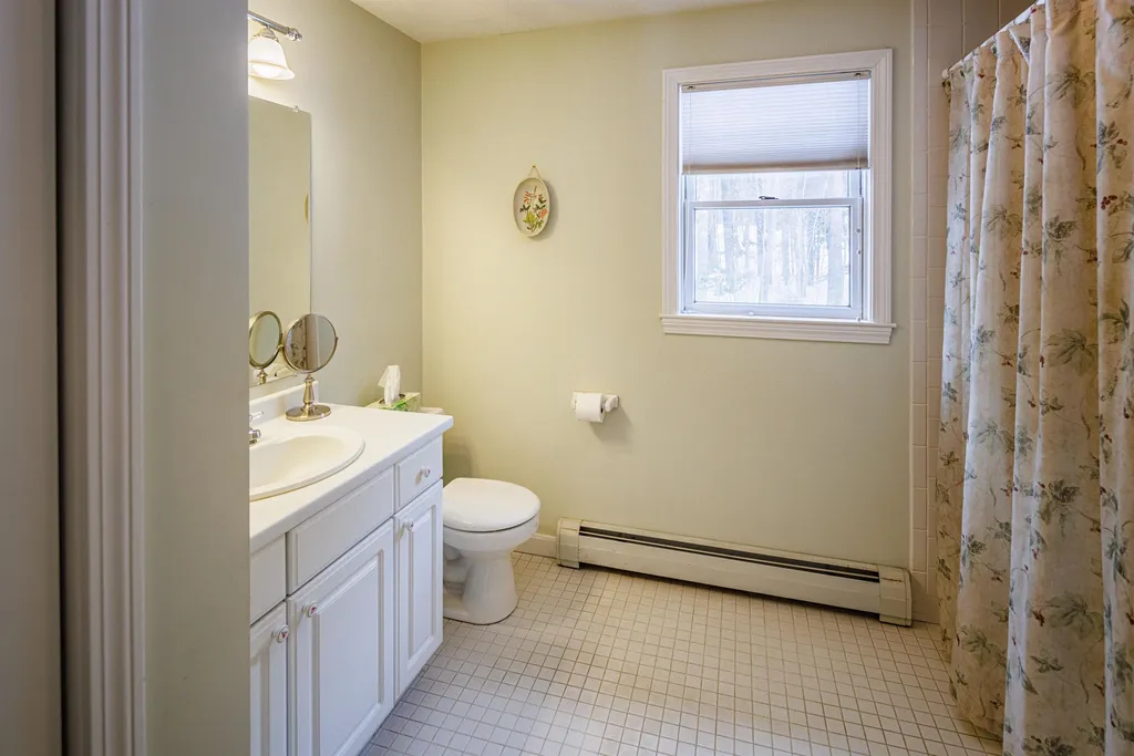 26 Hubbard Road Dover NH 03820