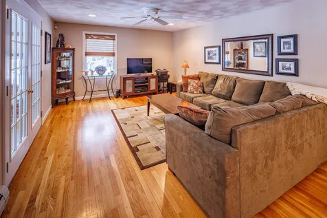 26 Hubbard Road Dover NH 03820