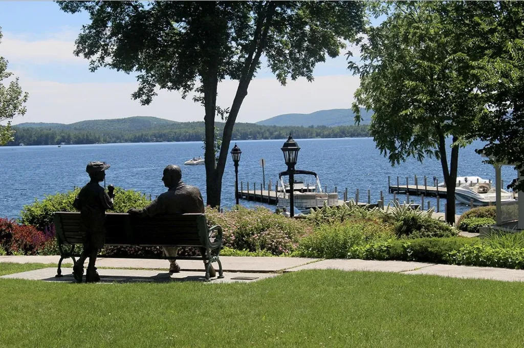 57 College Road Wolfeboro NH 03894