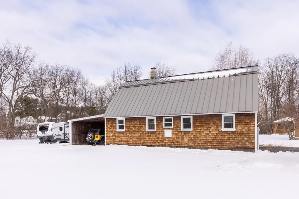 2 Smith Farm Road Stratham NH 03885