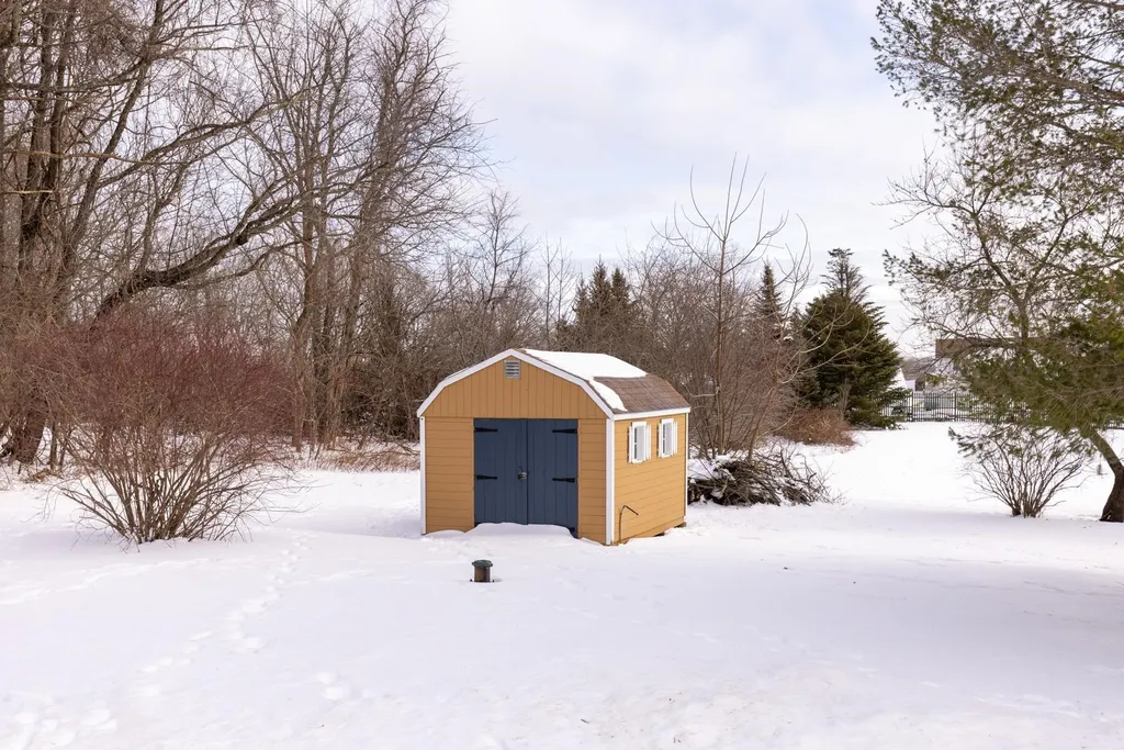 2 Smith Farm Road Stratham NH 03885