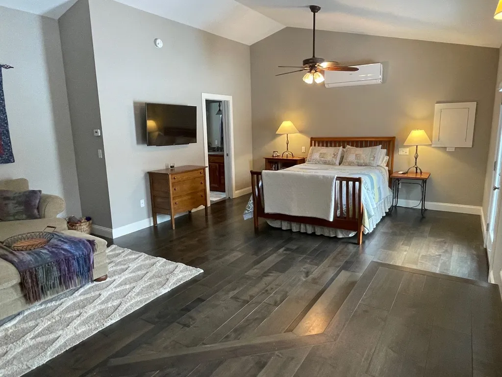 50 Pierson Drive Fairlee VT 05045