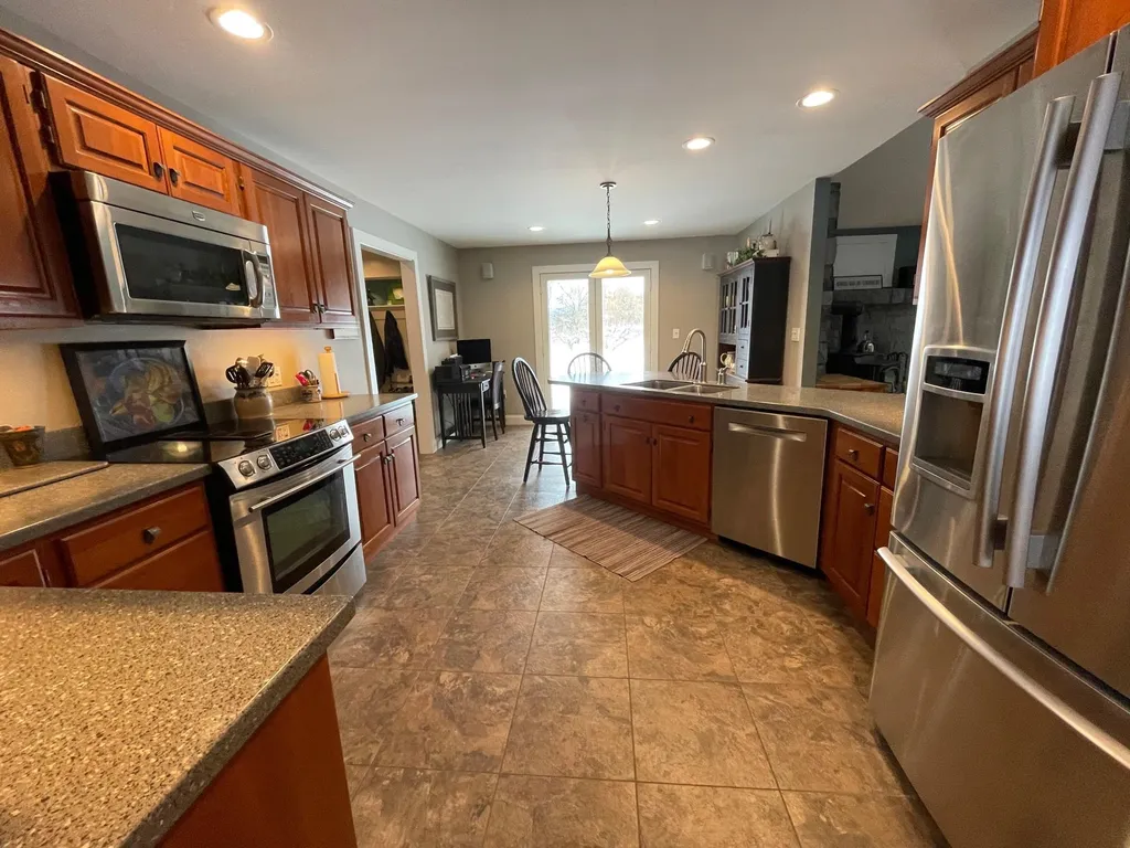 50 Pierson Drive Fairlee VT 05045