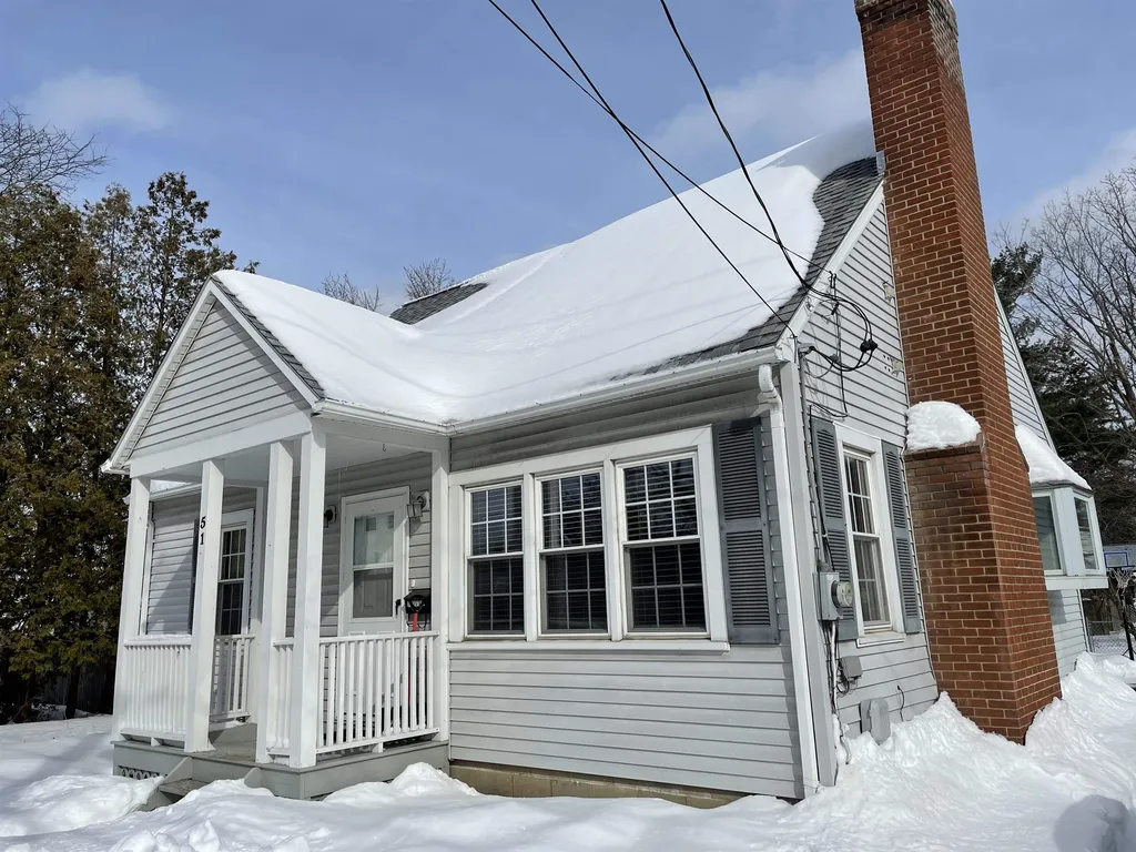 51 West Street Essex VT 05452