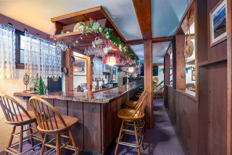 4361 Mountain Road Stowe VT 05672