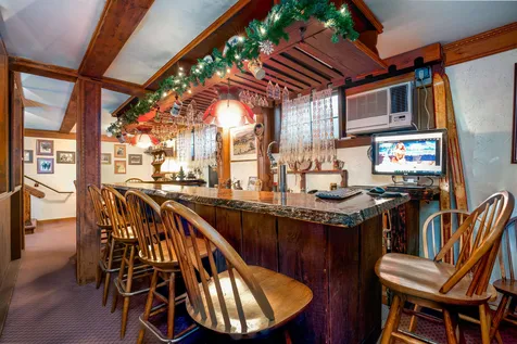 4361 Mountain Road Stowe VT 05672