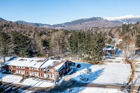 4361 Mountain Road Stowe VT 05672