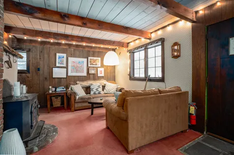 4361 Mountain Road Stowe VT 05672