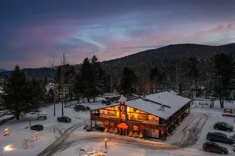 4361 Mountain Road Stowe VT 05672