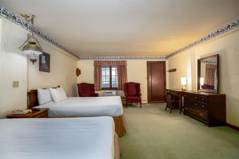 4361 Mountain Road Stowe VT 05672