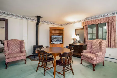 4361 Mountain Road Stowe VT 05672
