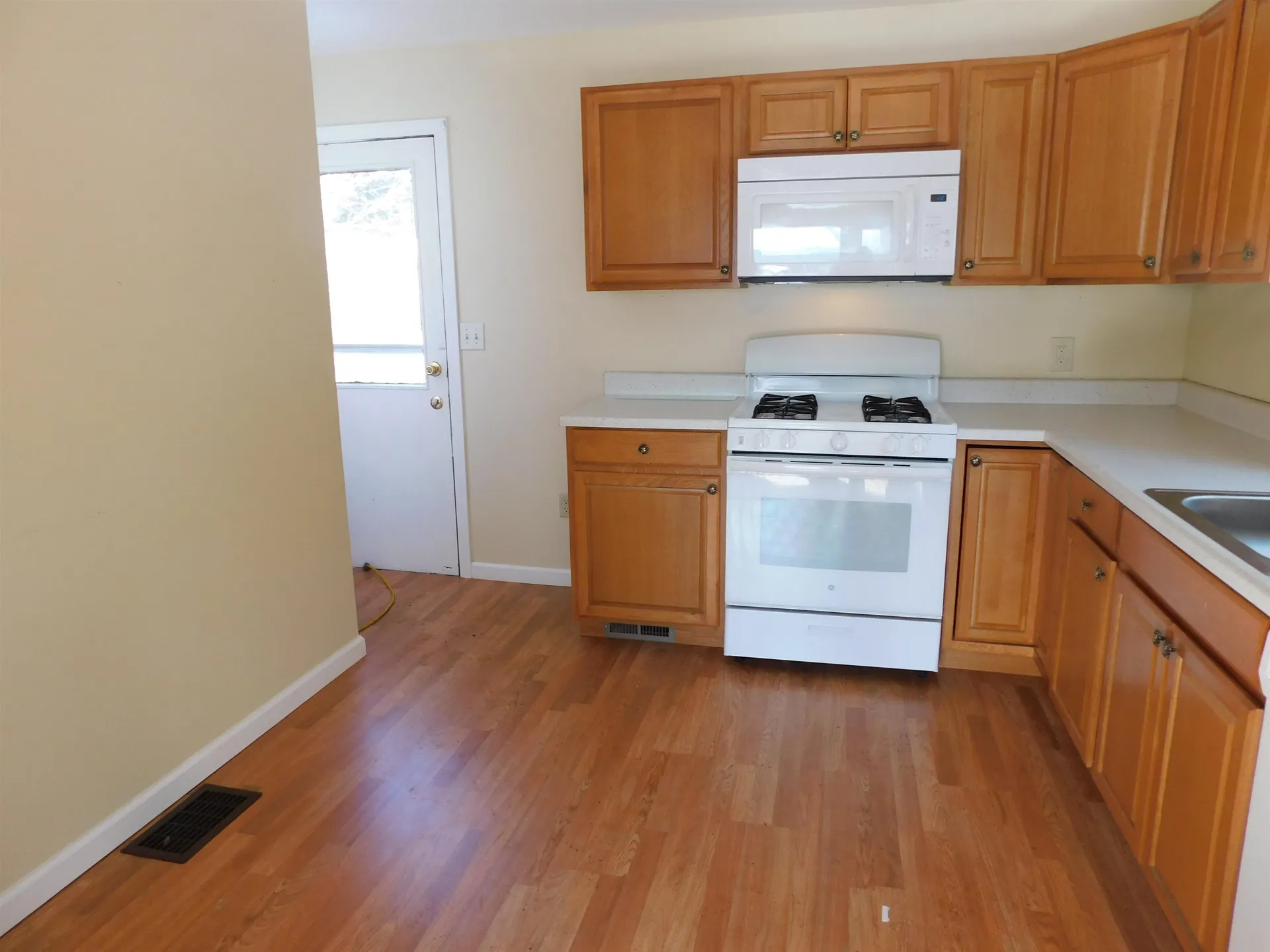 8 Cardinal Street Springfield VT 05156