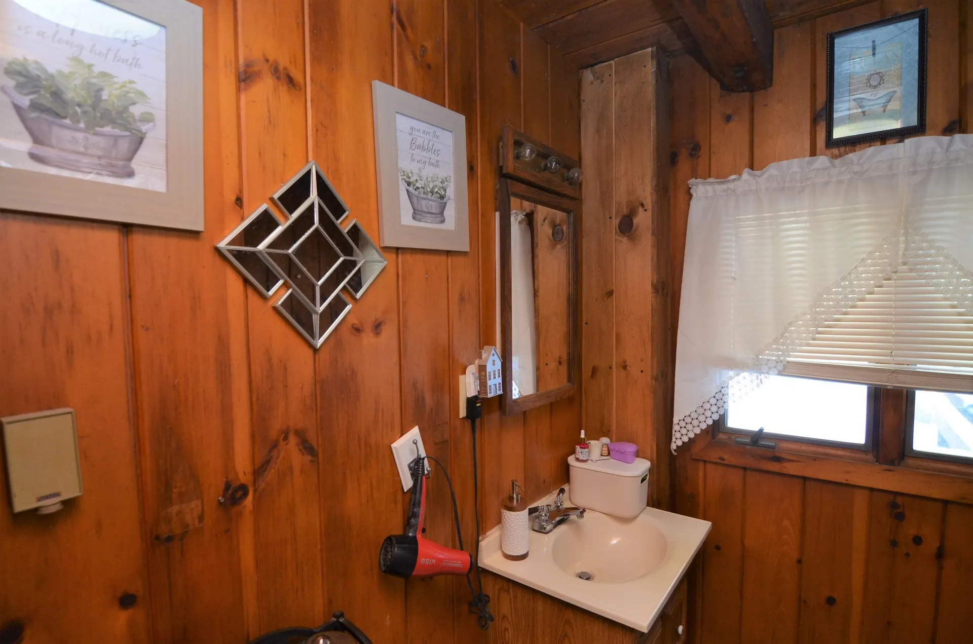 632 Canaan Street Canaan NH 03741