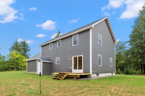 18 Arrow Way Sanbornton NH 03269