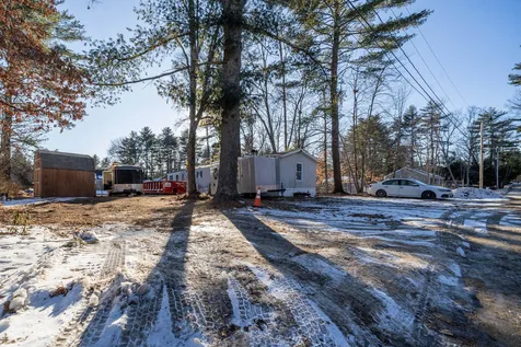 4 Margaret Avenue Raymond NH 03077