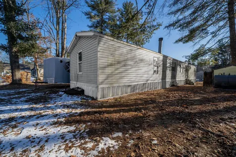 4 Margaret Avenue Raymond NH 03077
